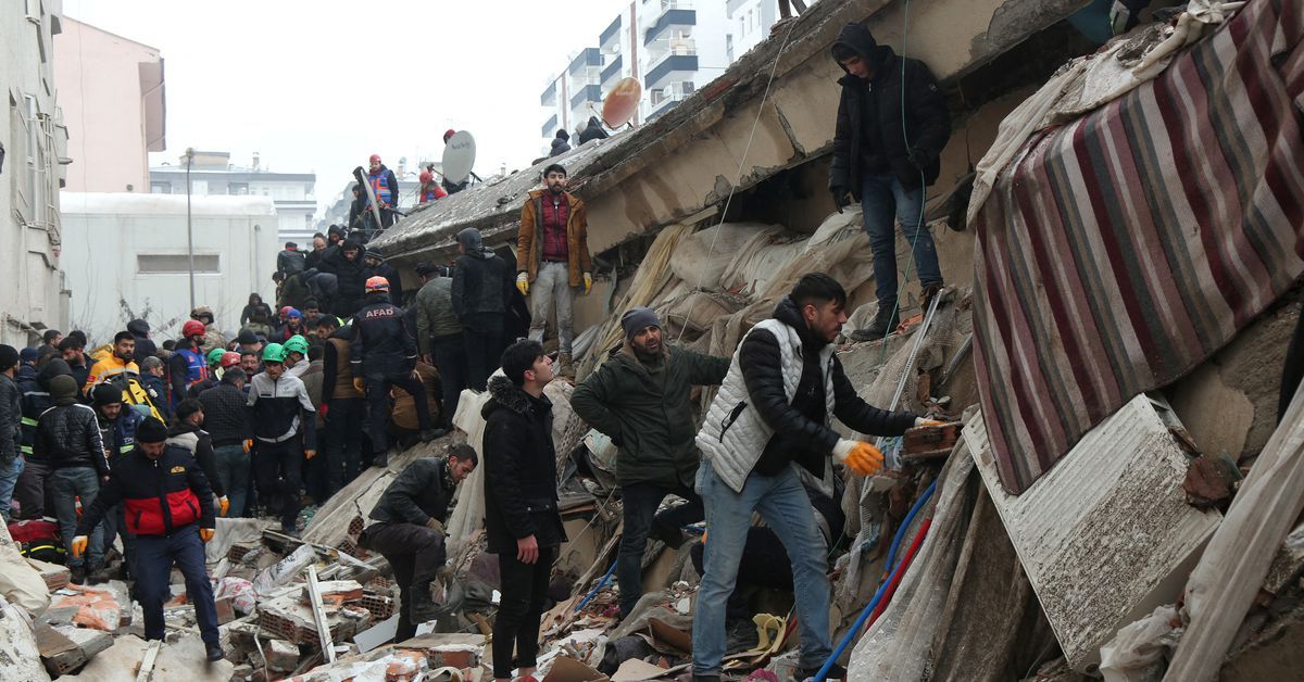 Vídeo mostra caos e destruição na Turquia e Síria