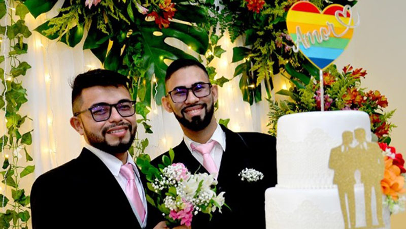 Estão abertas inscrições para casamento LGBTQI+ coletivo