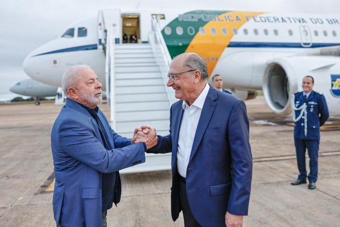 Presidente Lula visita o maior parceiro comercial do Brasil.