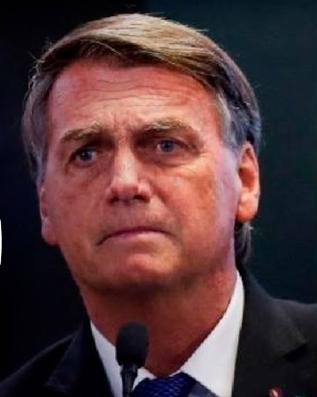 TSE torna Bolsonaro inelegível 