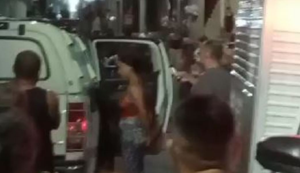 Mulher mata marido e diz que estava cansada de apanhar. Veja Video!