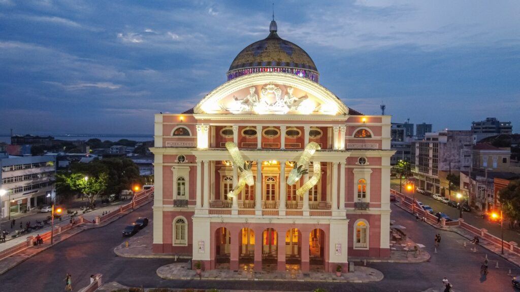 Teatro Amazonas é indicado a prêmio de prestígio nacional