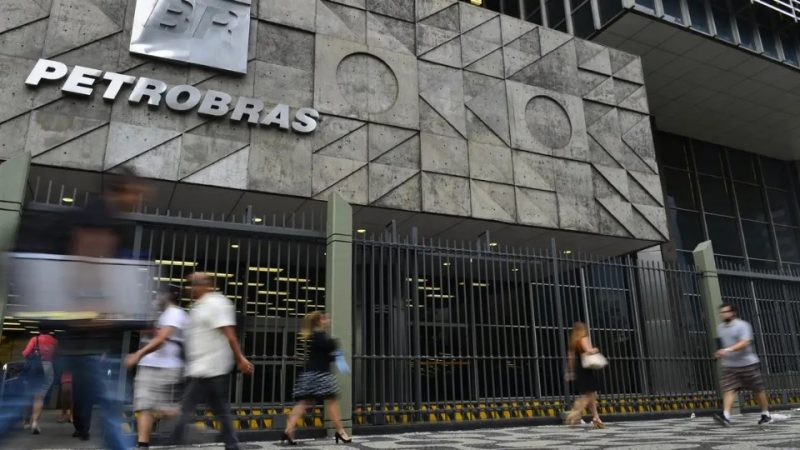 Petrobras inclui Manaus e outras 34 cidades para aplicar prova de concurso.