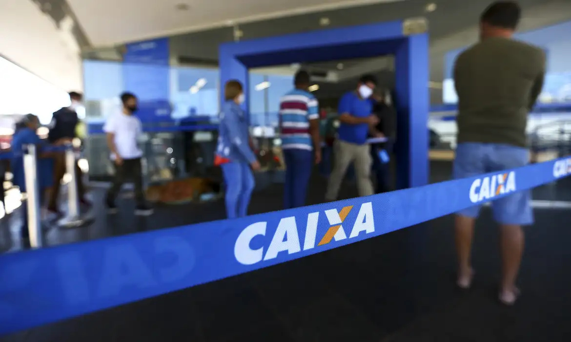 Caixa lança edital de concurso com 3,2 mil vagas para técnicos.