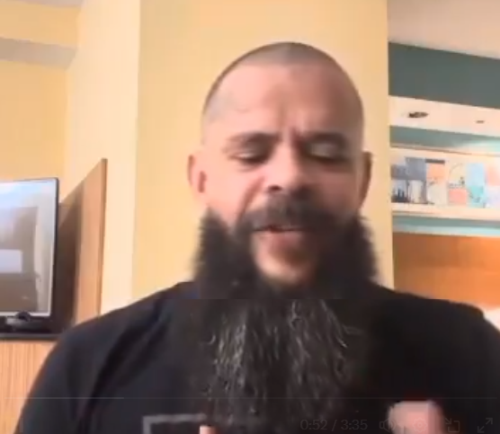 Pastor que orou pra Deus ‘quebrar mandíbulas do Lula’, se diz arrependido de ser bolsonarista.Veja Vídeo.