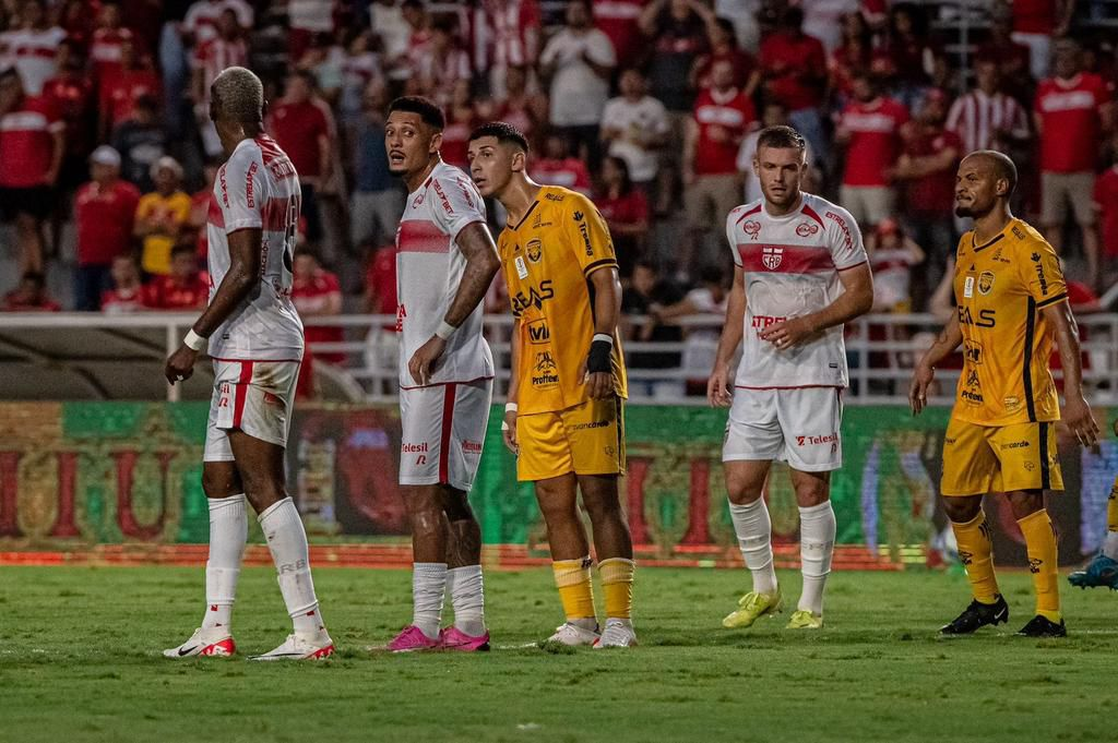 Jogo Histórico- Onça-pintada conquista primeiro ponto na Segundona