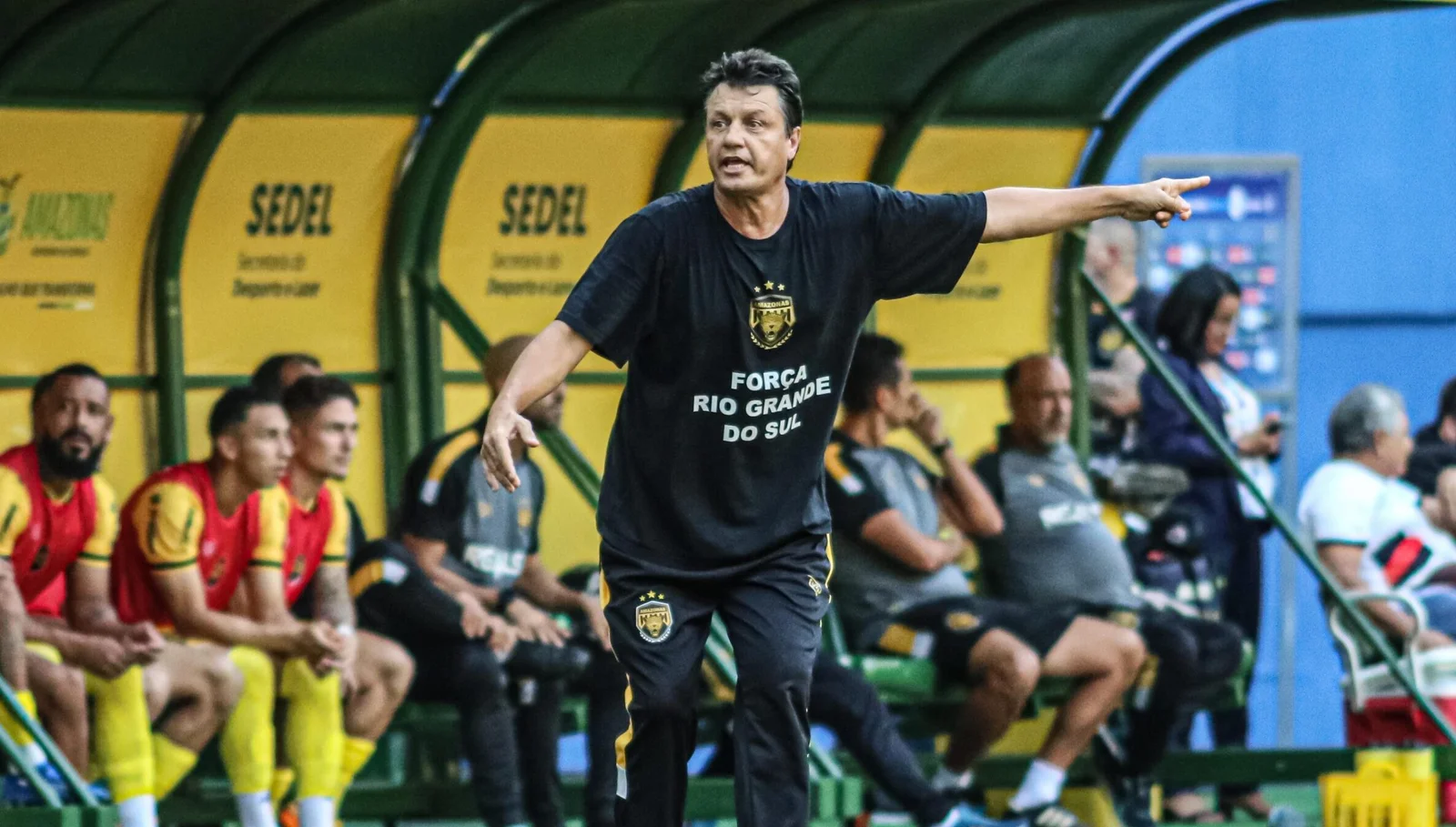 Adilson deixa o Amazonas FC para assumir a gerência geral das categorias de base do Cruzeiro.