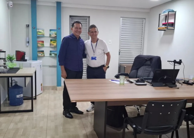 Prefeito Zé Maria Tapajós, visita o Instituto de pesquisas Destak Publicidade e Marketing