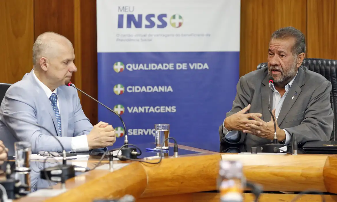 Novo cartão meu INSS Vale+ permite antecipar R$ 150 do benefício sem juros