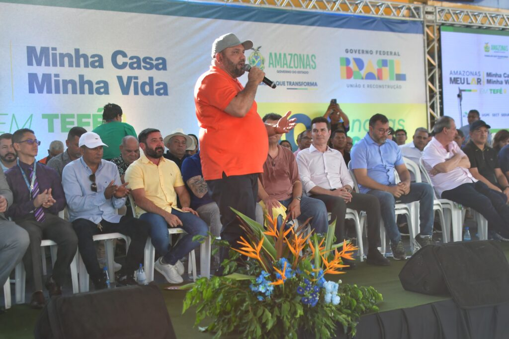 Tefé Celebra assinatura de convênio do programa minha casa, minha vida
