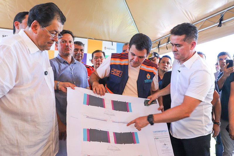 David Almeida e Eduardo Braga anunciam recapeamento viário para mais de 60 quilômetros de vias e reforçam compromisso com a mobilidade urbana