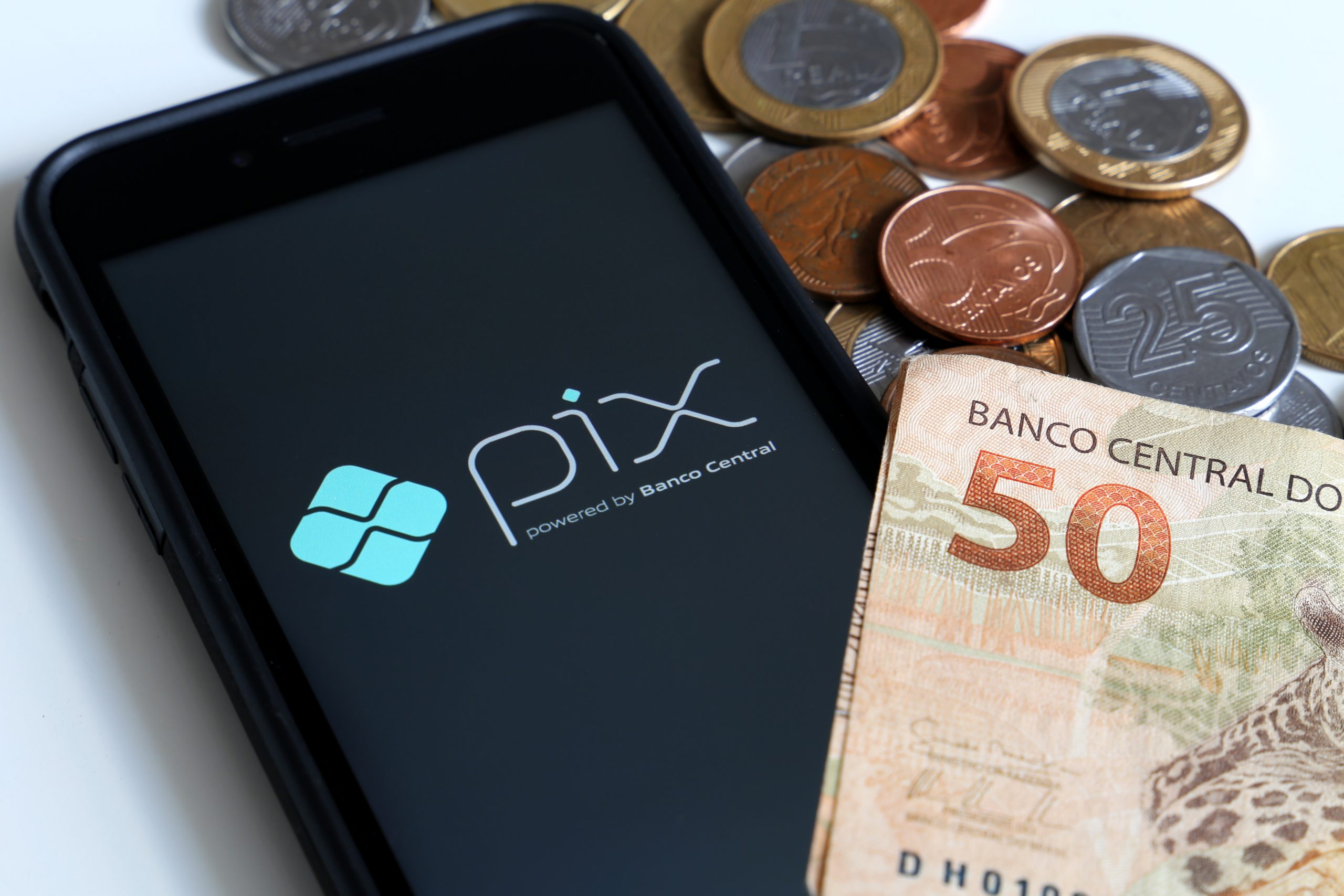 Entenda quais os limites da investigação dos EUA sobre práticas do pix Brasil