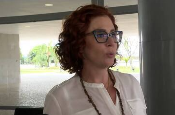 Prisão onde Carla Zambelli está sofre com superlotação