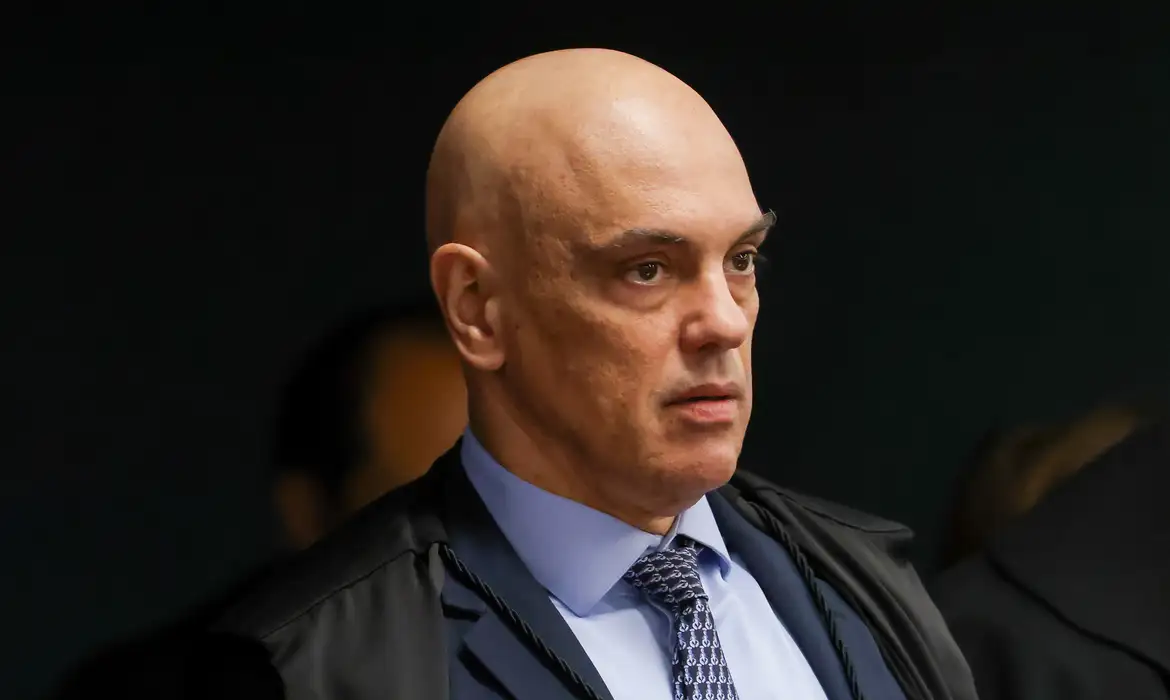 Moraes da entrevista exclusiva a Reuters e diz que bancos podem ser punidos se aplicarem sanções dos EUA
