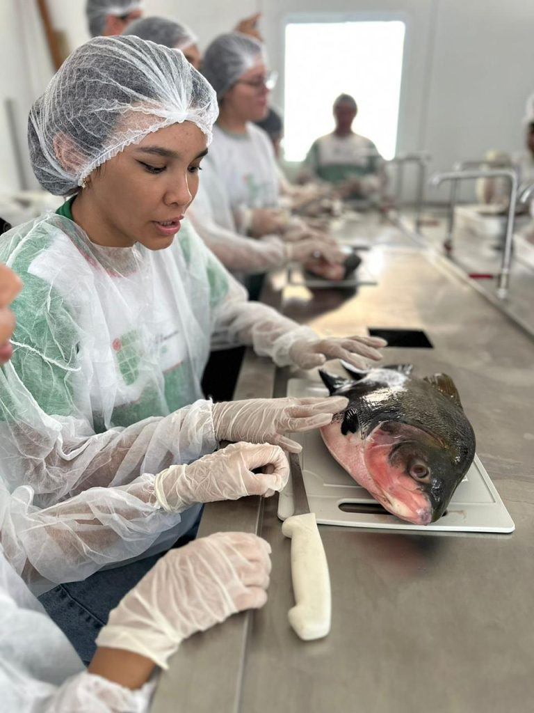 Fapeam incentiva o aprendizado sobre aquicultura e sustentabilidade, em Presidente Figueiredo