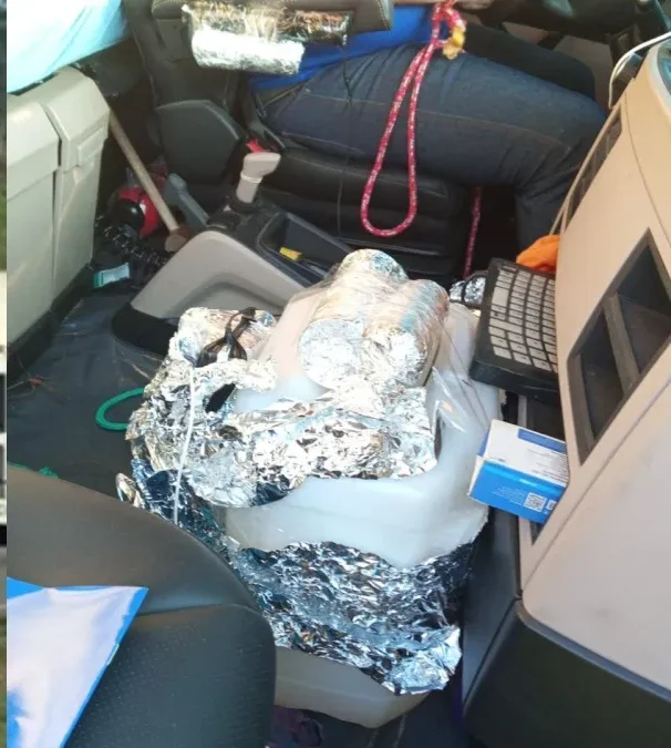 Motorista preso a explosivos é resgatado de carreta no Rodoanel