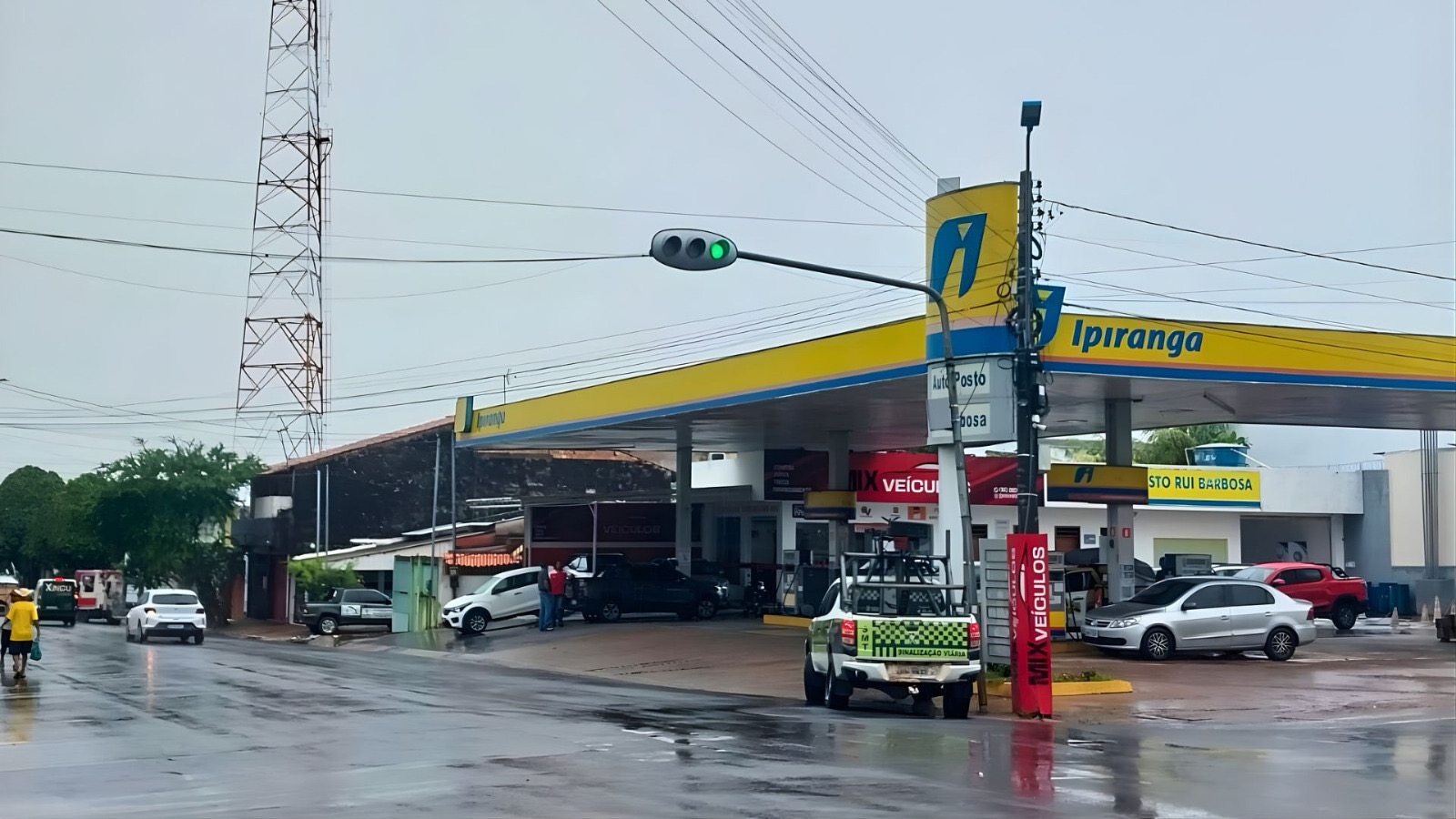 Chuva provoca instabilidade em semáforos e SMT reforça orientações de segurança no trânsito