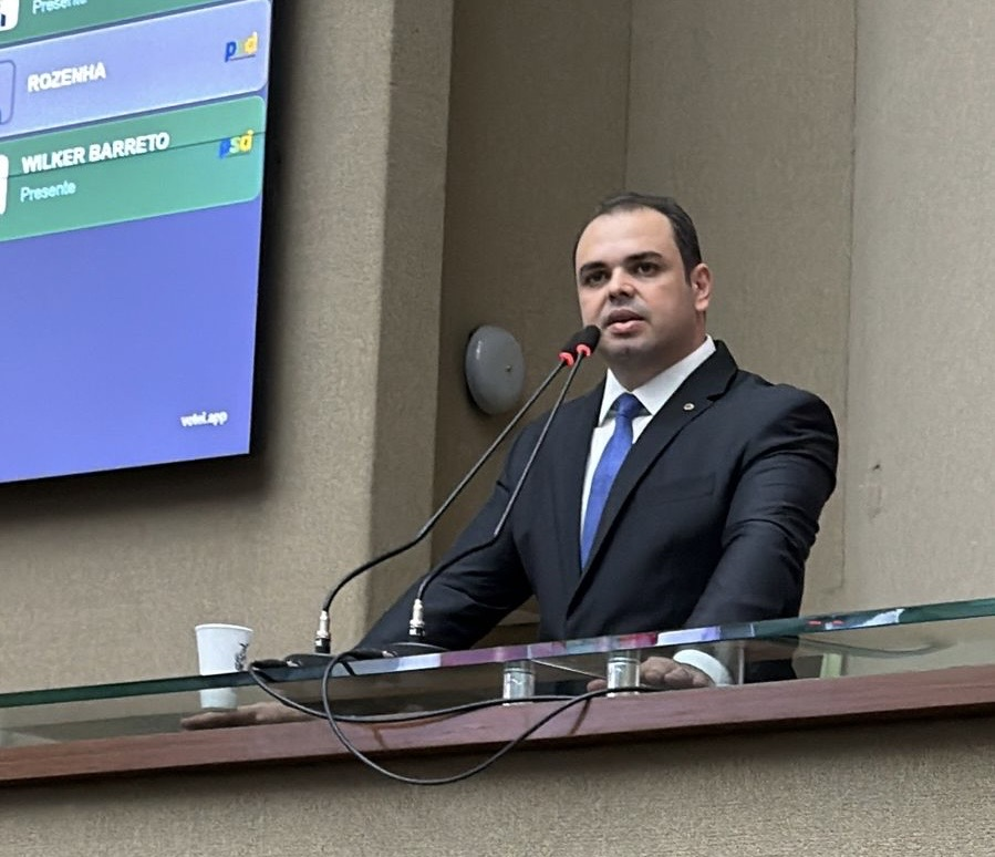 Cidade assume Governo do Amazonas
