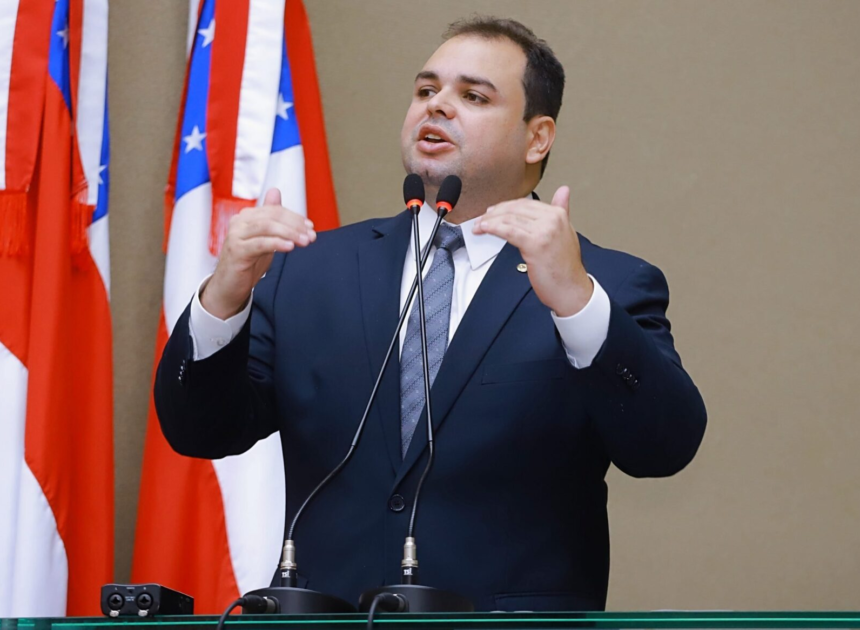 Entre o discurso e a decisão