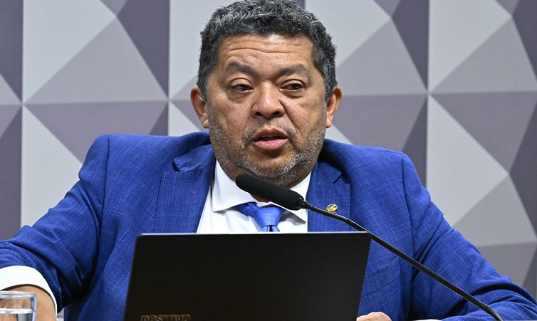 Mudanças aprovadas para o seguro-defeso previnem fraudes diz relator Beto Faro (PT-PA)