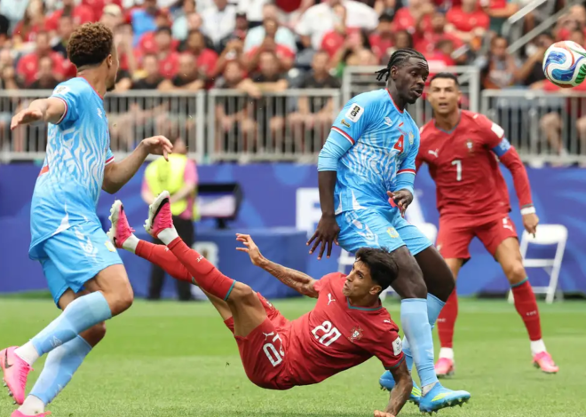 Congoleses marcam primeiro gol em Copas contra Portugal de CR